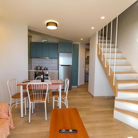 East & West Seaside Apartments Gialtra Ngoại thất bức ảnh