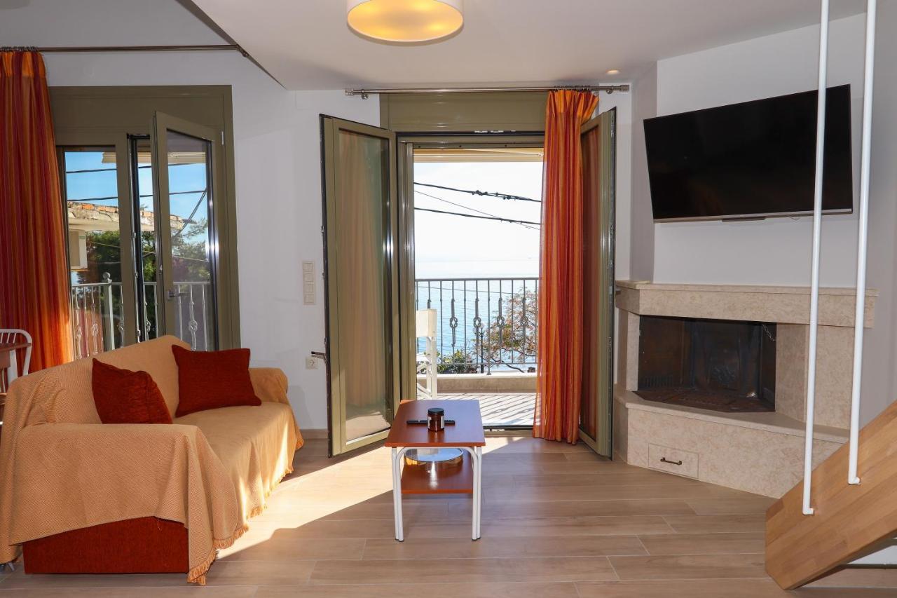 East & West Seaside Apartments Gialtra Ngoại thất bức ảnh